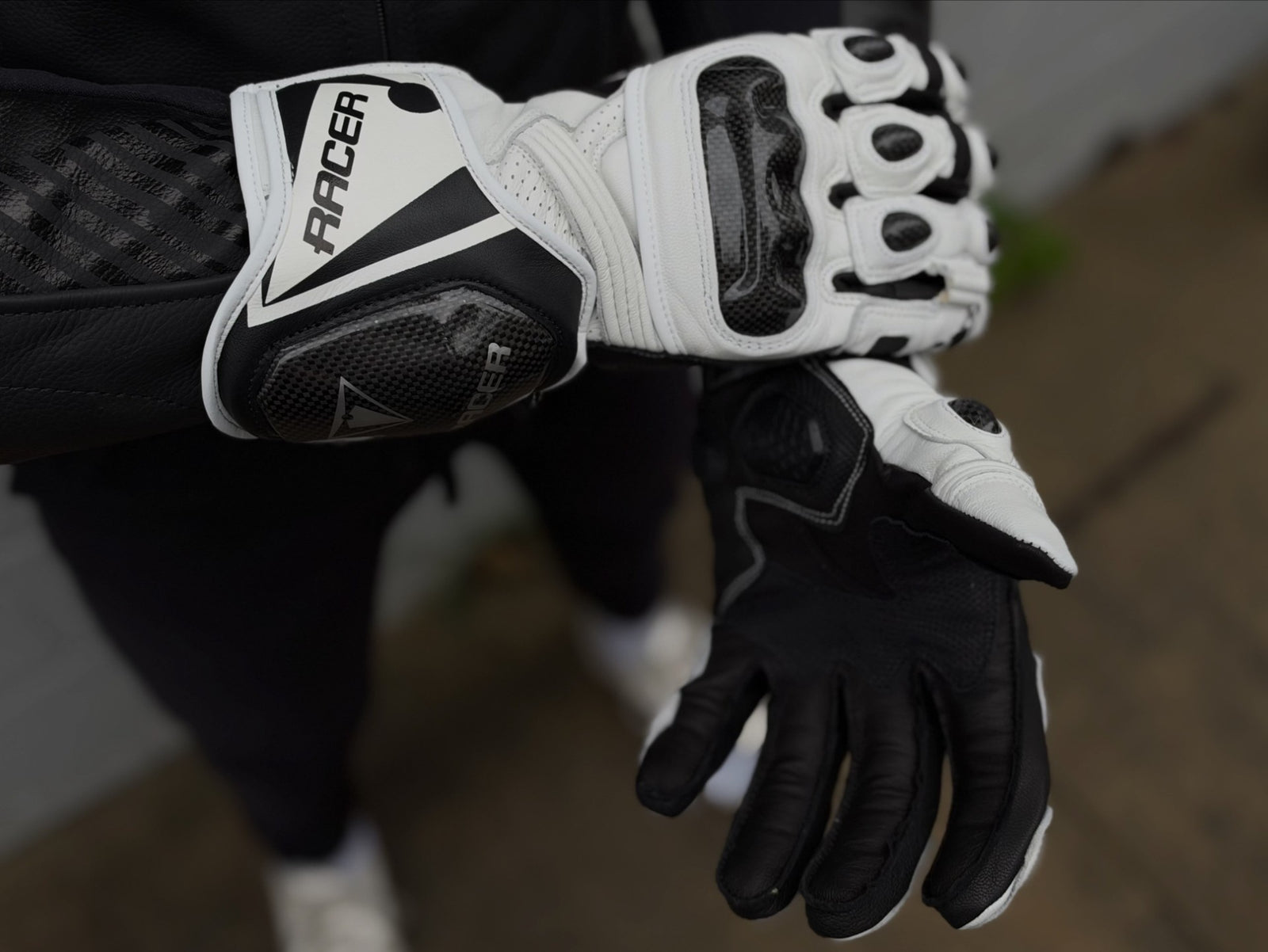 Hi-Per Gloves